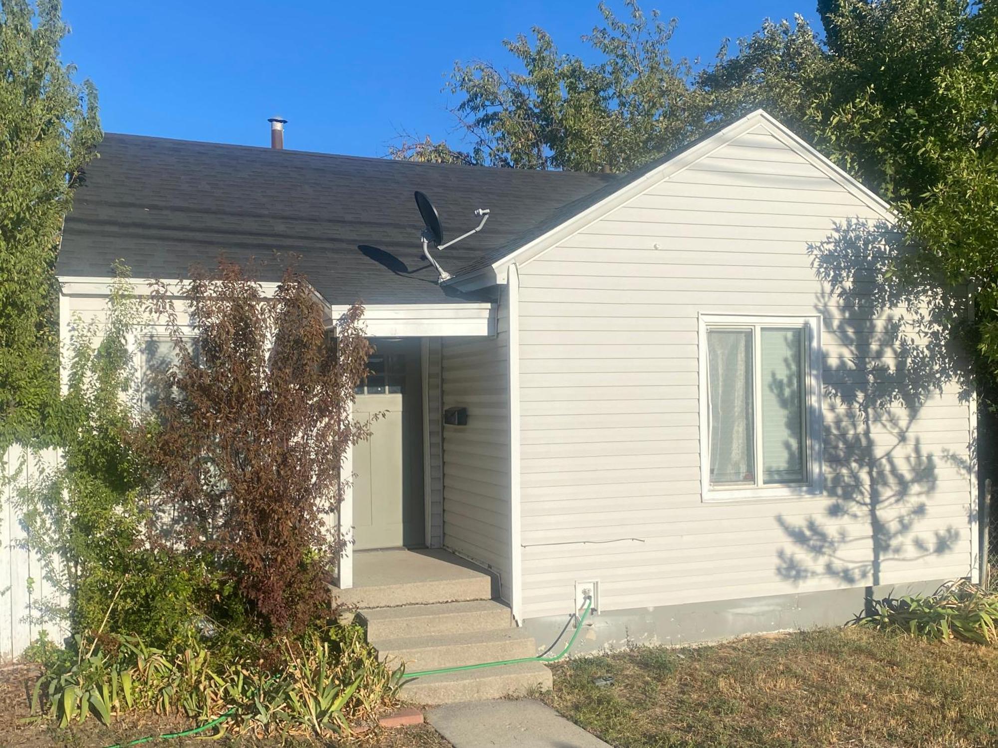Cute Entire Small House With Large Yard! Pets Welcome! West Valley City Eksteriør bilde
