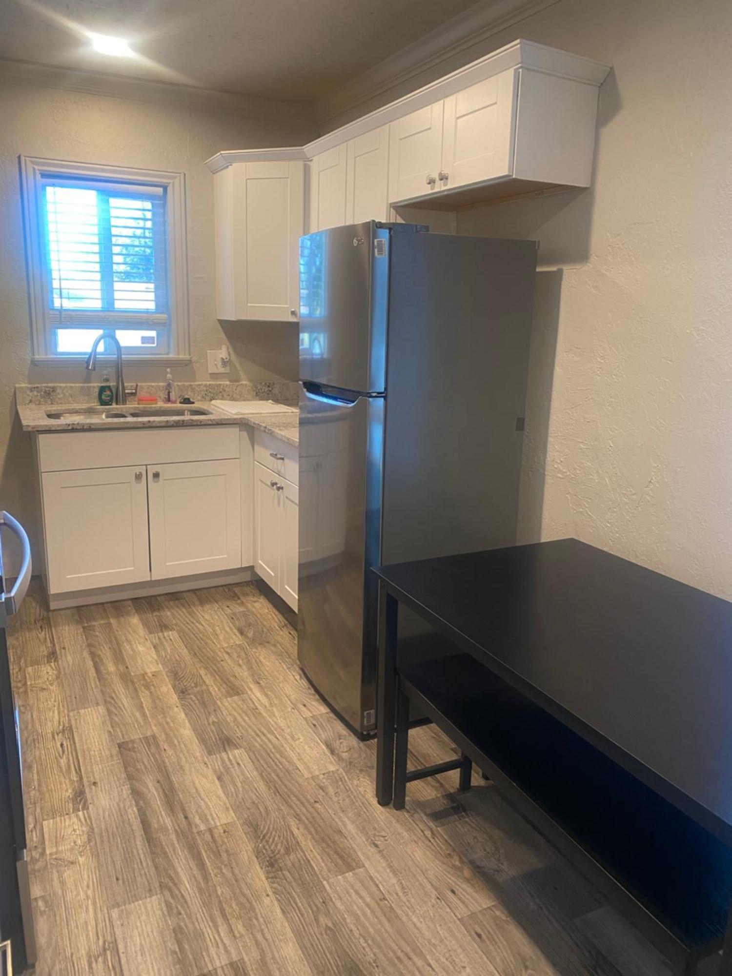 Cute Entire Small House With Large Yard! Pets Welcome! West Valley City Eksteriør bilde